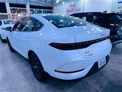 بي واي دي Qin Plus